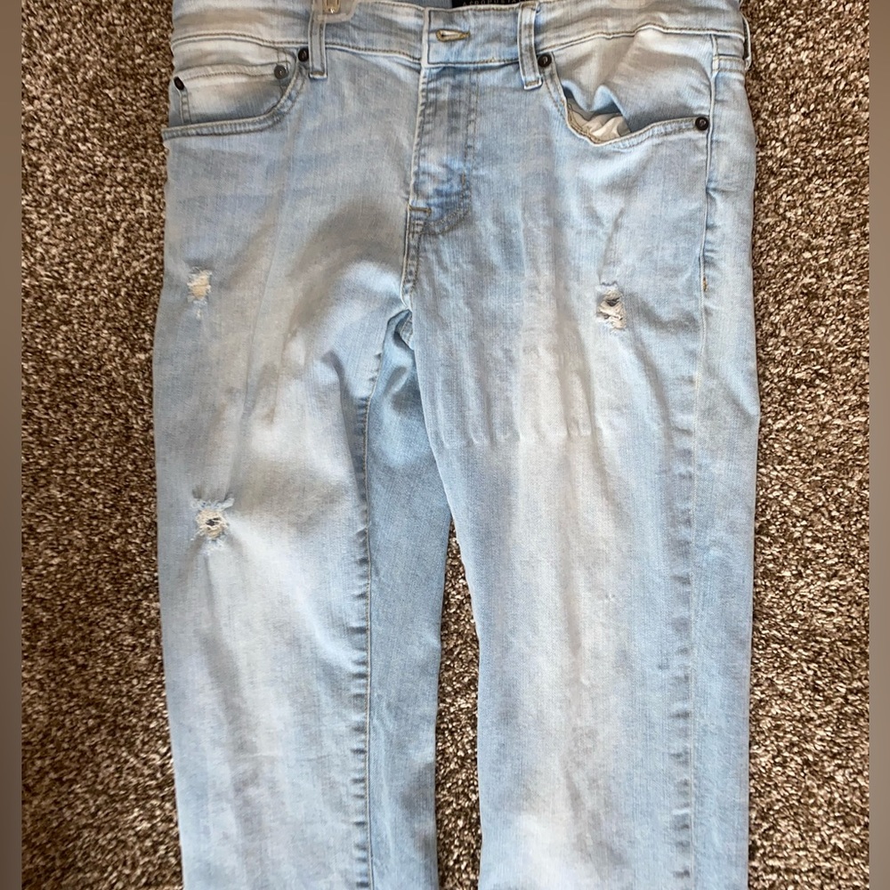 Aeropostale men’s slim straight light distressed jeans